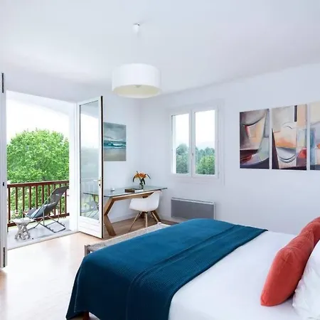 Belle Maison Vue Sur La Rhune Villa Urrugne