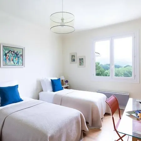 Belle Maison Vue Sur La Rhune *